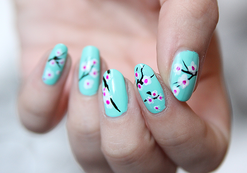 Nailart Kirschblüten - Schritt 4