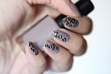 Tutorial Naildesign Im Angesagten Animal Print Leoparden Nailart Stylebreaker Blog